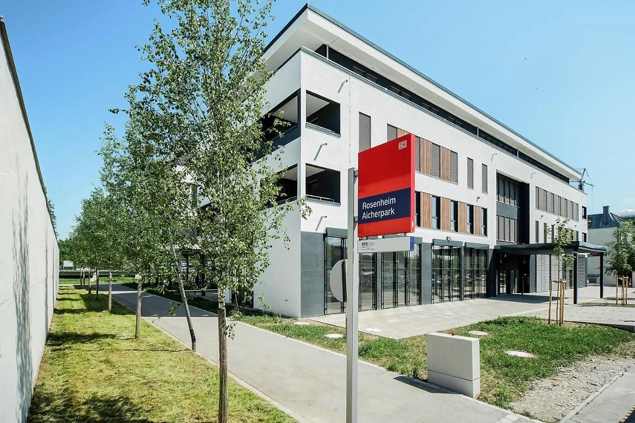 Bright: Rosenheim Aicherpark Ξενοδοχείο με διαμερίσματα