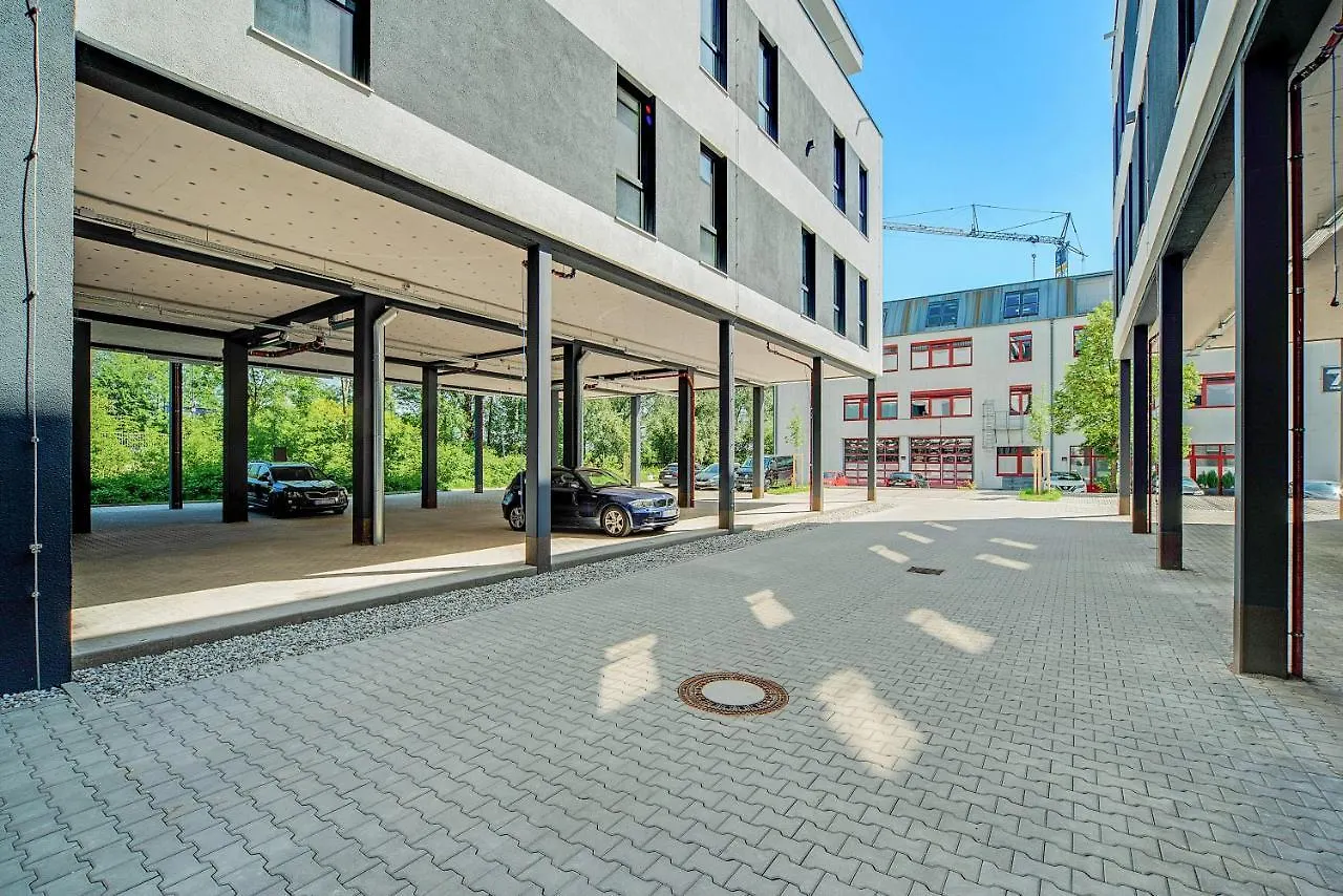 Bright: Rosenheim Aicherpark