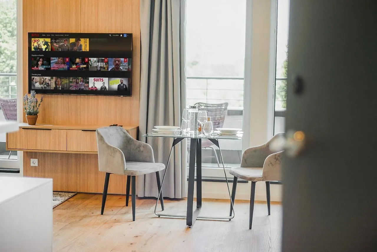 Aparthotel Bright: Rosenheim Aicherpark Germany