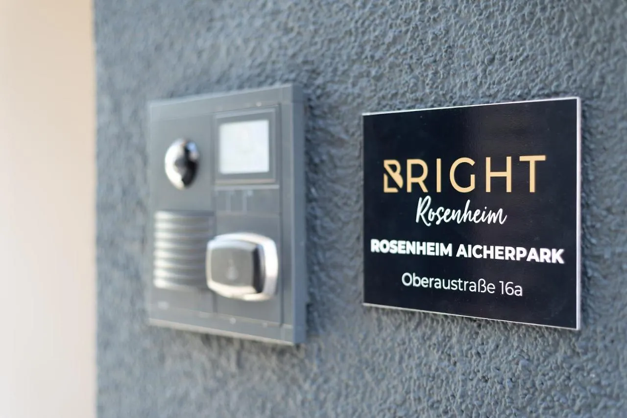 Bright: Rosenheim Aicherpark Aparthotel
