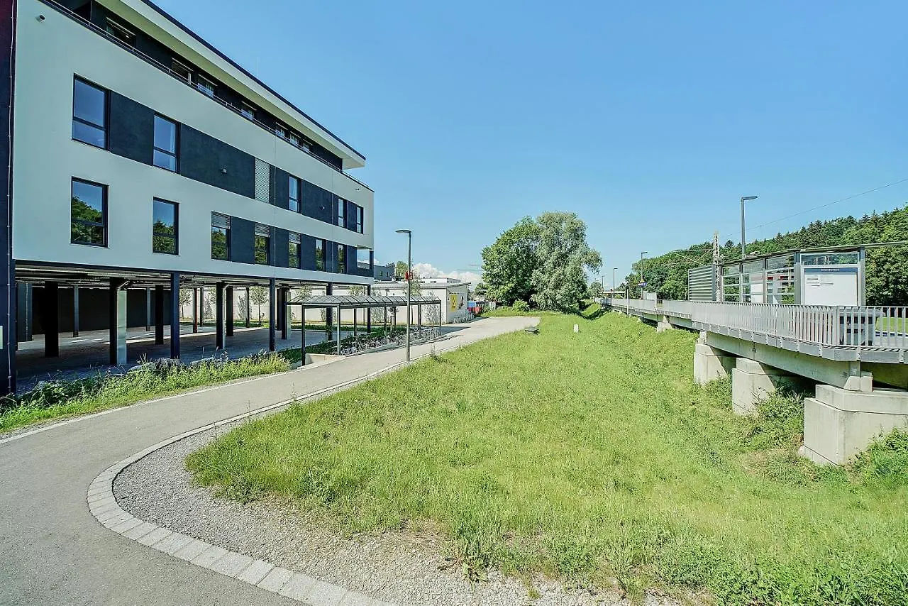Bright: Rosenheim Aicherpark 0*,  Germany