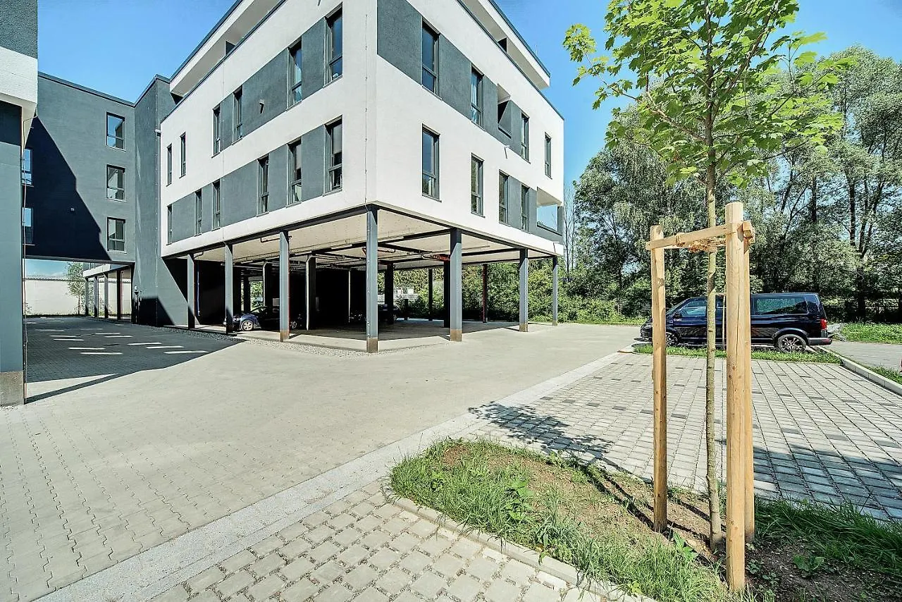 Aparthotel BRIGHT: Rosenheim Aicherpark