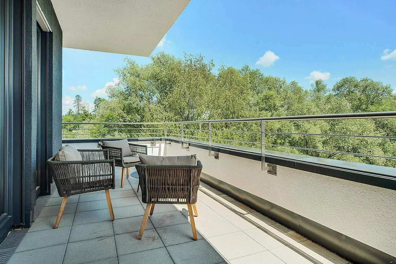 Aparthotel BRIGHT: Rosenheim Aicherpark